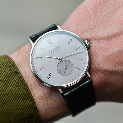 nomos tangente platinum